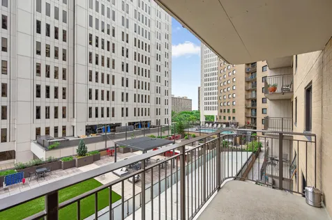 121 Washington Avenue S Minneapolis MN 55401
