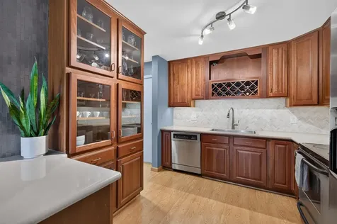 121 Washington Avenue S Minneapolis MN 55401