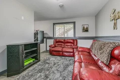 37621 Hawthorne Avenue North Branch MN 55056