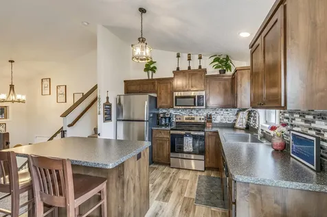 37621 Hawthorne Avenue North Branch MN 55056