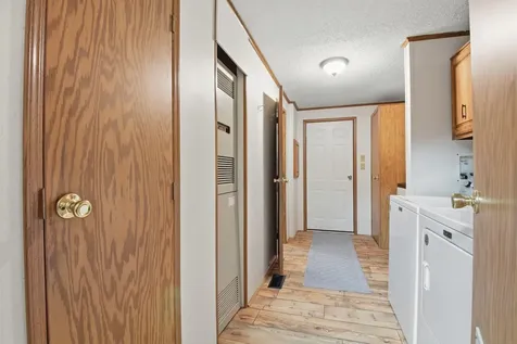 7001 County Road 40 NE New London MN 56273