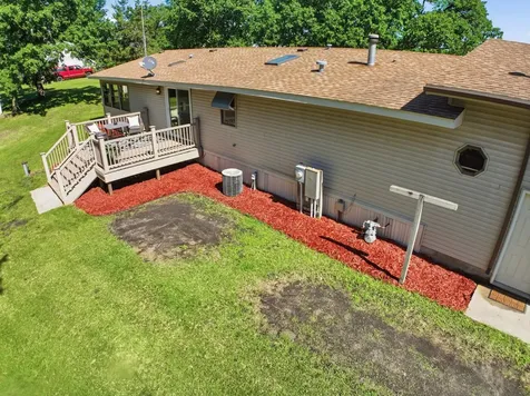 7001 County Road 40 NE New London MN 56273