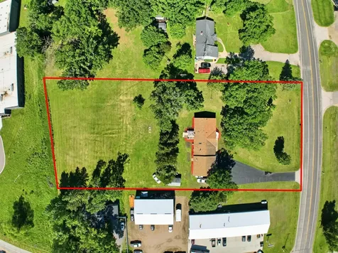 7001 County Road 40 NE New London MN 56273