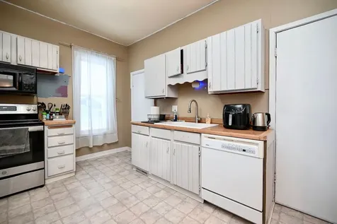 1051 W King Street Winona MN 55987