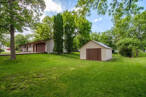 408 W Gilbertson Street Battle Lake MN 56515