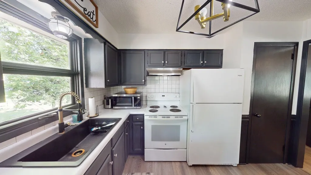 1301 9th Street SE Willmar MN 56201