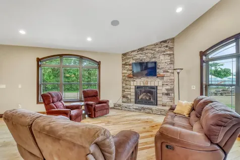 14293 40th Street S Moorhead MN 56560