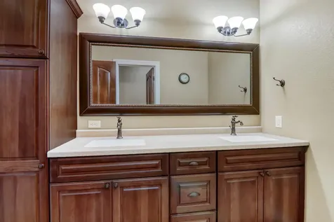 14293 40th Street S Moorhead MN 56560