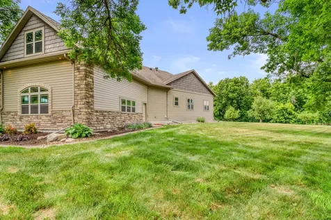 14293 40th Street S Moorhead MN 56560