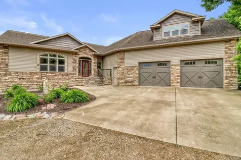 14293 40th Street S Moorhead MN 56560