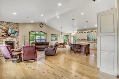 14293 40th Street S Moorhead MN 56560