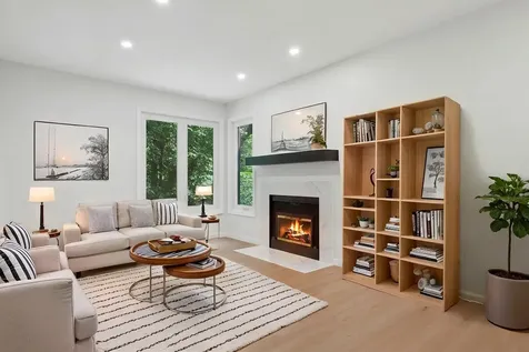 397 Cottage Avenue W Saint Paul MN 55117