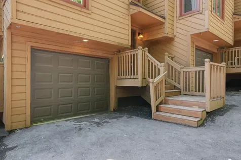 397 Cottage Avenue W Saint Paul MN 55117