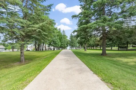2503 S Le Homme Dieu Drive NE Alexandria MN 56308
