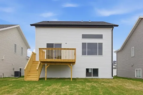 6722 Meadow View Drive S Fargo ND 58104