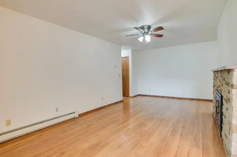 210 35th Avenue N Fargo ND 58102