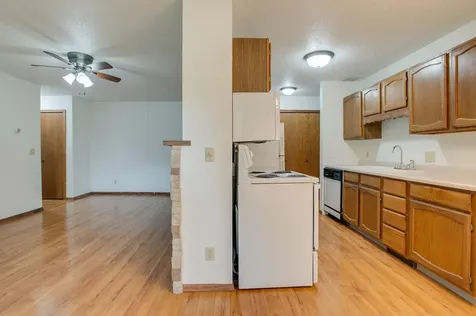 210 35th Avenue N Fargo ND 58102