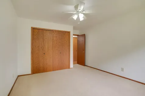 210 35th Avenue N Fargo ND 58102
