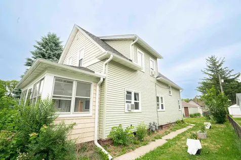 229 2nd Avenue S South Saint Paul MN 55075