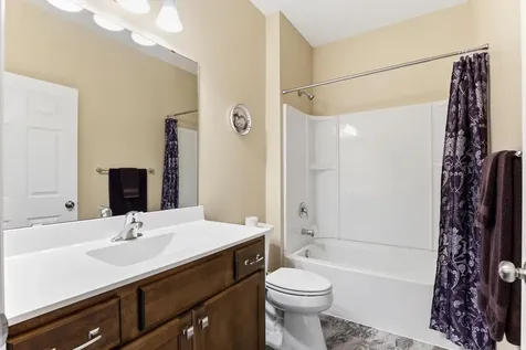9937 8th Street N Lake Elmo MN 55042
