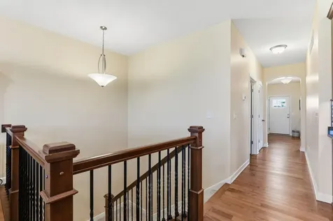 9937 8th Street N Lake Elmo MN 55042