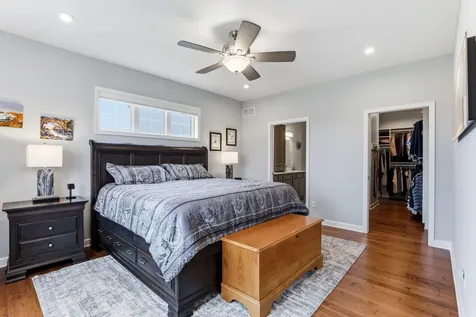 9937 8th Street N Lake Elmo MN 55042
