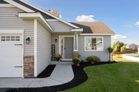 835 10th Street Clearwater MN 55320