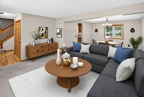 4708 Weston Hills Drive Eagan MN 55123