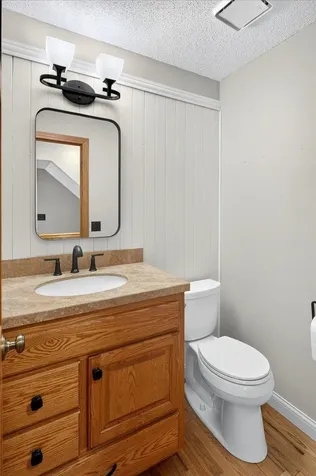 4708 Weston Hills Drive Eagan MN 55123