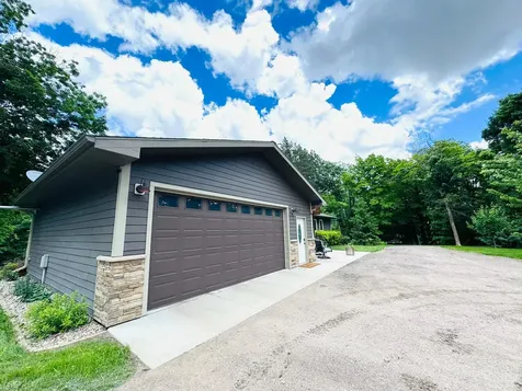 25190 E Cozy Cove Road Detroit Lakes MN 56501