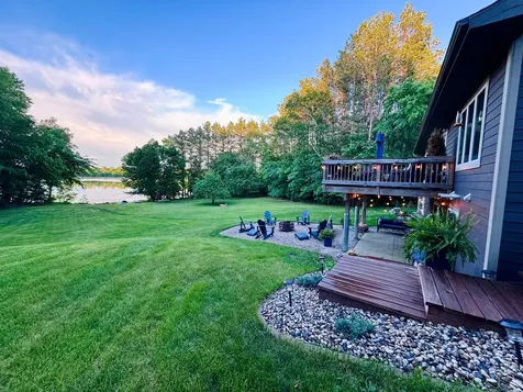 25190 E Cozy Cove Road Detroit Lakes MN 56501