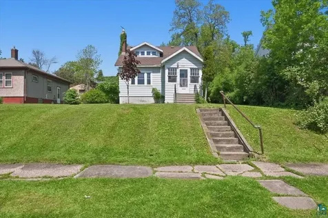 4505 W 7th Street Duluth MN 55807