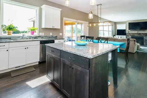 14000 Ashford Path Rosemount MN 55068