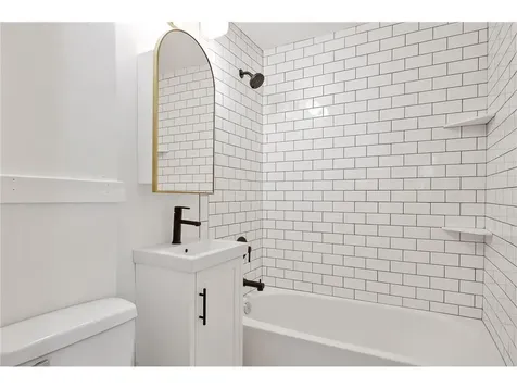 2415 Harriet Avenue Minneapolis MN 55405