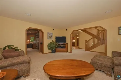 4210 Jackson Drive Duluth MN 55811