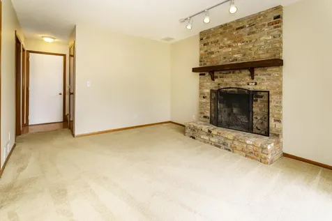 10332 Balsam Lane Eden Prairie MN 55347