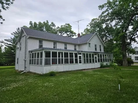 112 N 3rd Street Royalton MN 56373