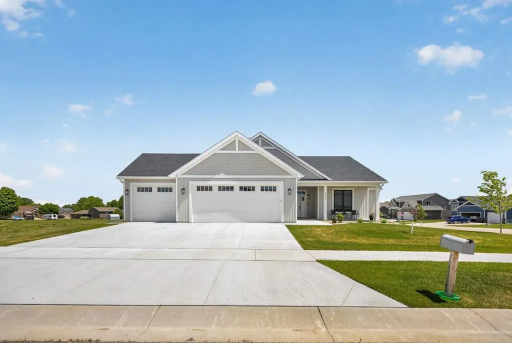 2202 6th Avenue NE Kasson MN 55944