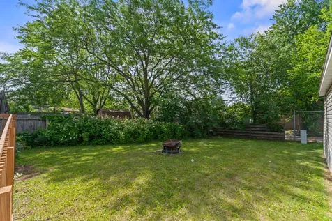 2018 42nd Street NW Rochester MN 55901
