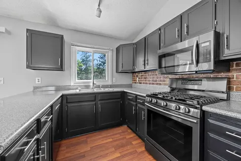 10172 Utah Avenue S Bloomington MN 55438