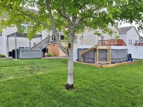 442 Foxtail Drive E West Fargo ND 58078