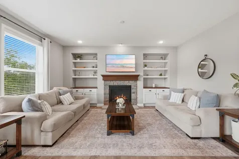 7207 208th Circle N Forest Lake MN 55025
