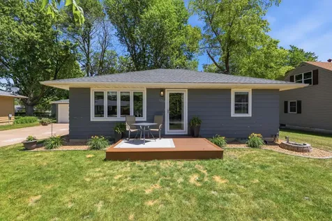 1204 Columbus Avenue Albert Lea MN 56007