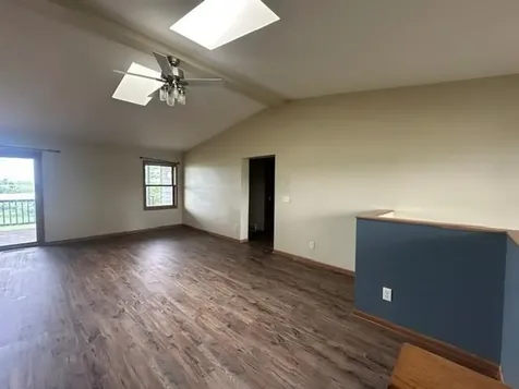 1100 Eastbay Avenue Balaton MN 56115