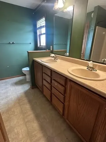 1100 Eastbay Avenue Balaton MN 56115