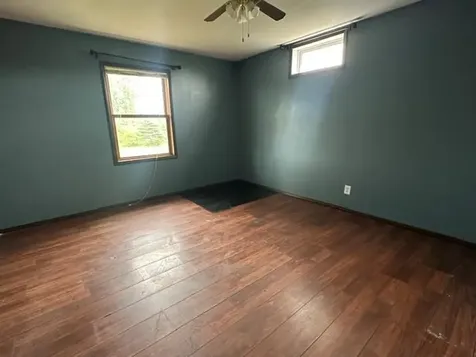 1100 Eastbay Avenue Balaton MN 56115