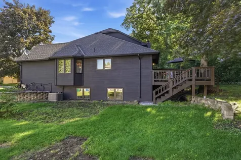 15005 43rd Place N Plymouth MN 55446
