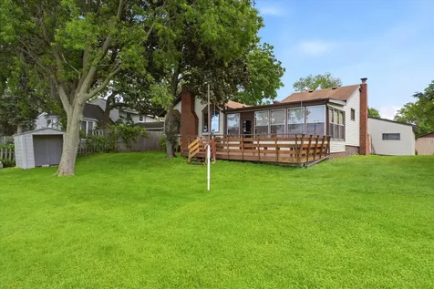 10226 S Shore Drive Plymouth MN 55441