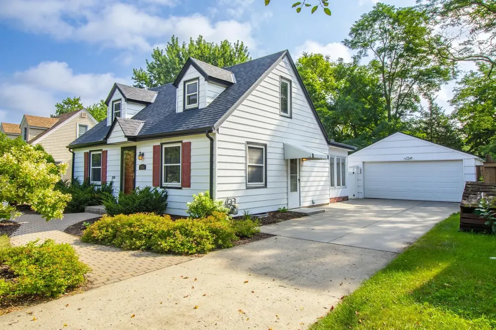 2641 Kentucky Avenue S Saint Louis Park MN 55426