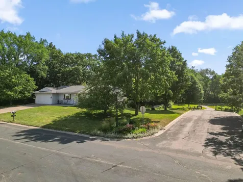 3840 Riverton Avenue Eagan MN 55122
